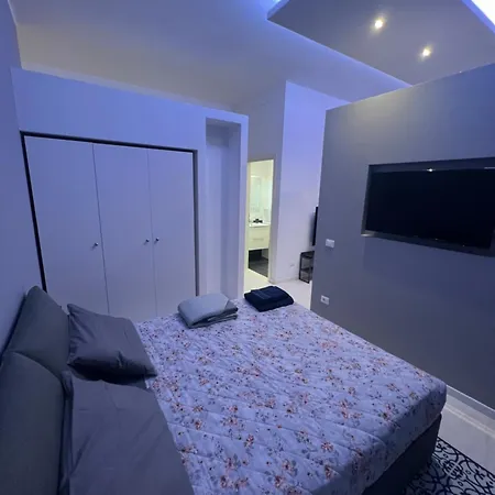 Apartament - Space 18 *